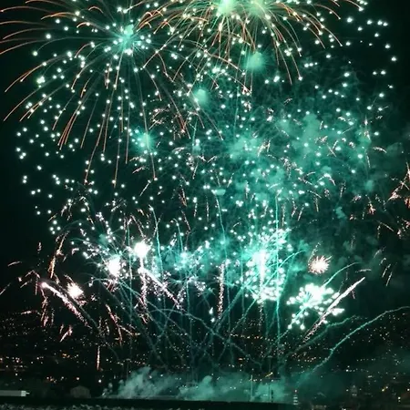 Botel Spica *